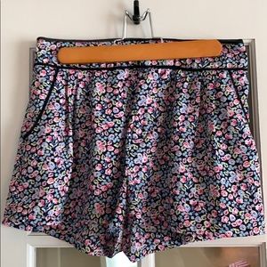 H&M silky flora shorts